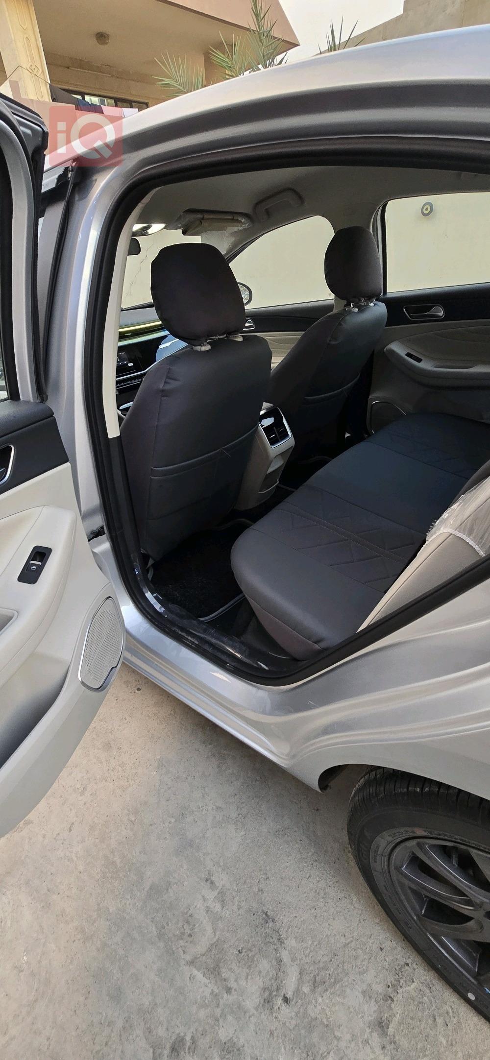 شيري أريزو 5